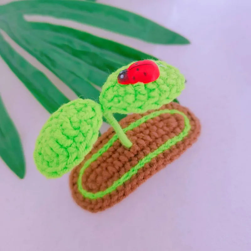 Knitted Woolen Baby Barrettes Cartoon Rabbit Little Girls Hairpins Puppy Cat Toddler Hair Clip Kids Grooming Hair Accessories